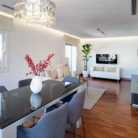 Ganivet Luxury Penthouse *